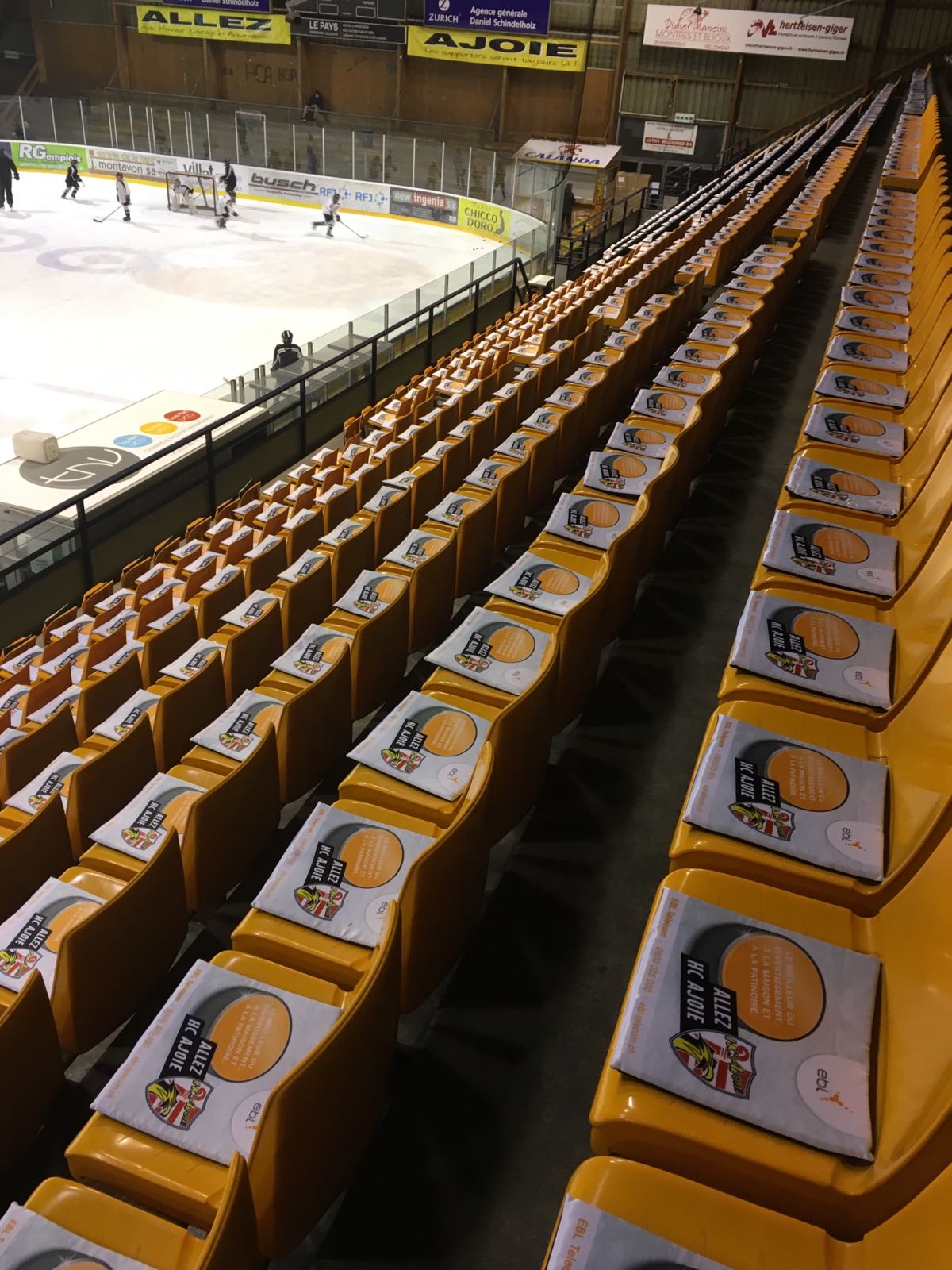 Distribution flyers HC Ajoie